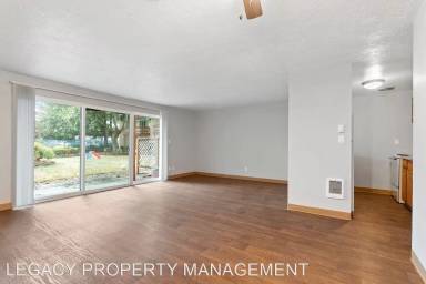 Main picture of Highlander Apartments
