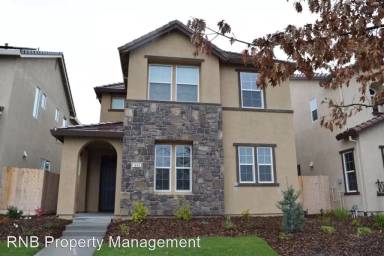 Main picture of 1805 Terracina Dr