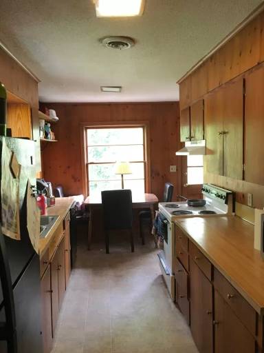Main picture of 310 Elm St