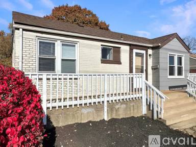 Main picture of 10317 Page Ave