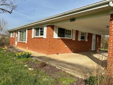 Main picture of 1200 Afton Rd