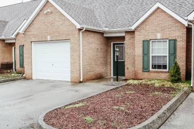 Main picture of 4804 Shallow Cove Way & 7519 Earnhardt Way