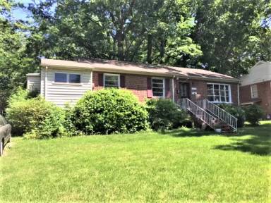 Main picture of 2814 Kenmore Rd