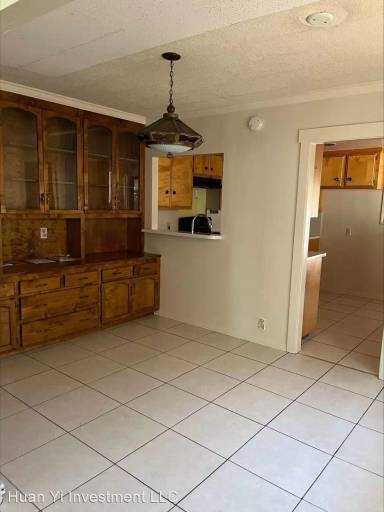 Main picture of 101 S Berkeley Ave