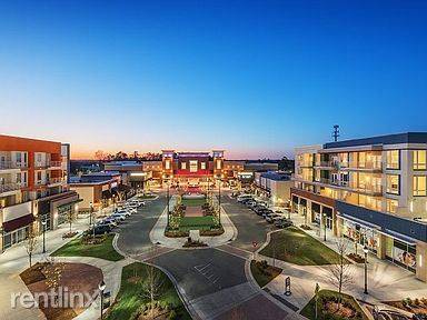 Main picture of The District Collection