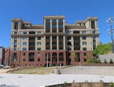 Main picture of 1 Park Vista Ln