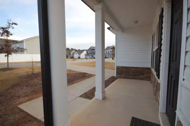 Main picture of 103 Memorial Ct
