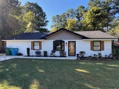 Main picture of 10995 Dixon Robinson Dr