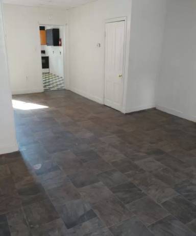 Main picture of 204 S 9th St