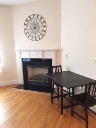 Main picture of 34 Church St