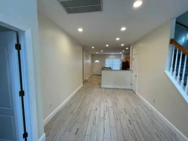 Main picture of 926 Hunley Dr