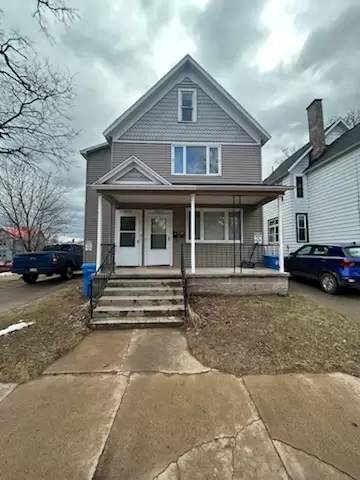 Main picture of 830 N 4th St