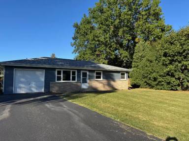 Main picture of 1415 Hackberry Ln