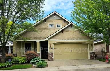 Main picture of 4523 N Mackenzie Ln