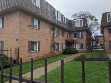 Main picture of 495-525 Madison Ave Apartments