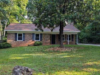 Main picture of 1301 Sharon Dr
