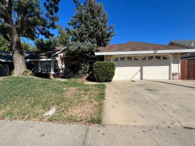 Main picture of 1673 Rebecca Dr