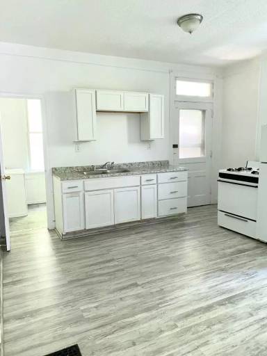 Main picture of 2411 W Clifton Ave