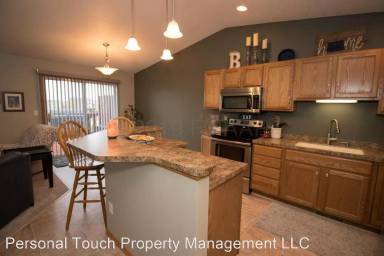 Main picture of 1060 41st Ave W