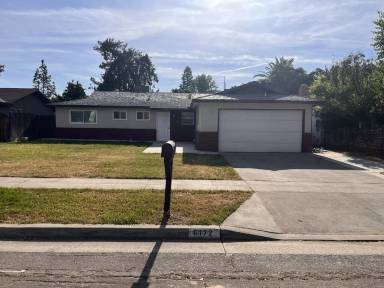 Main picture of 6172 N Marty Ave