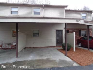 Main picture of 805 Timberline Dr