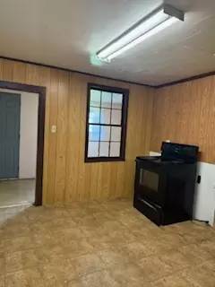 Main picture of 235 W Patterson St