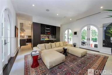 Main picture of 7830 Atlantic Way