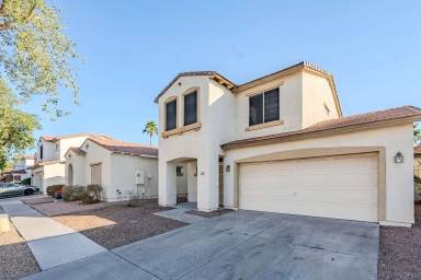 Main picture of 263 N 76th Pl