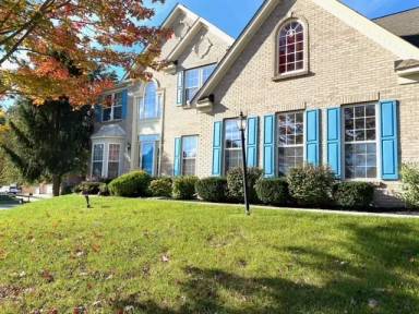 Main picture of 2435 Forest Oaks Dr