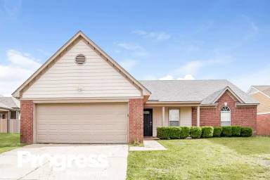 Main picture of 1656 Mary Payton Dr