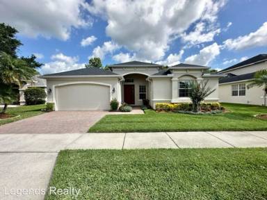 Main picture of 1649 Stargazer Ter