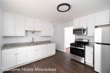 Main picture of 5811 N 62nd St