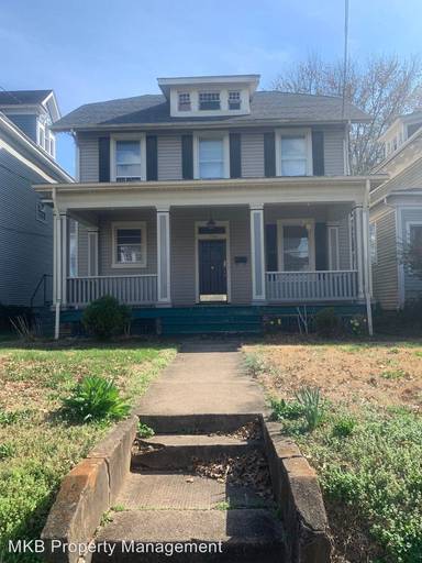 Main picture of 510 King George Ave SW