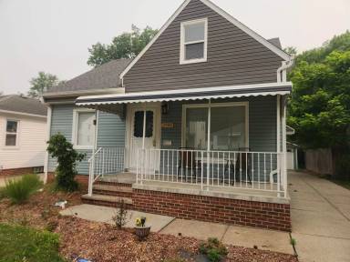 Main picture of 2506 Torrington Ave