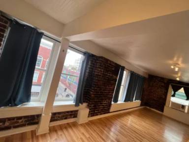 Main picture of 119 W Main St