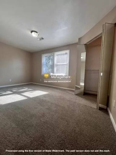 Main picture of 413 W 11th St