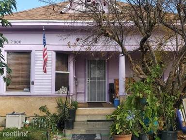 Main picture of 2000 W Madison Ave