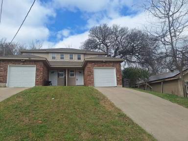 Main picture of 2621 Lee Ave