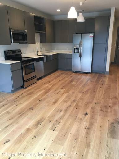 Main picture of 1260 Martin St