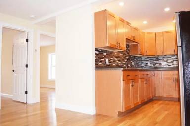 Main picture of 12037 Tivoli Park Row