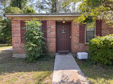 Main picture of 430 Admirals Walk Dr