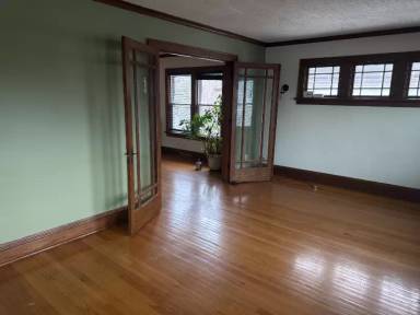 Main picture of 2551 E Johnson St