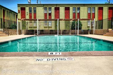 Main picture of 5845 N Mesa St