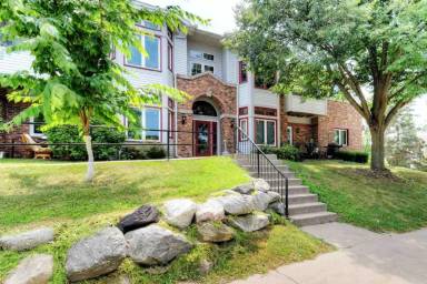 Main picture of 2127 Luann Ln