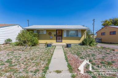 Main picture of 1347 Sheridan Dr