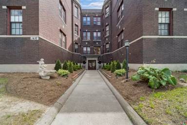 Main picture of 1416 Hampton Blvd