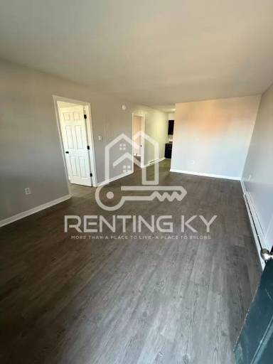 Main picture of 706 Shun Pike