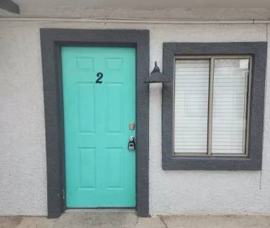 Main picture of 1814 N 26th Pl