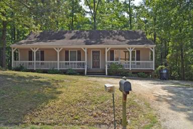 Main picture of 3019 Sand Hills Dr