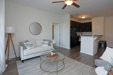 Main picture of Arrowhead Apartments
